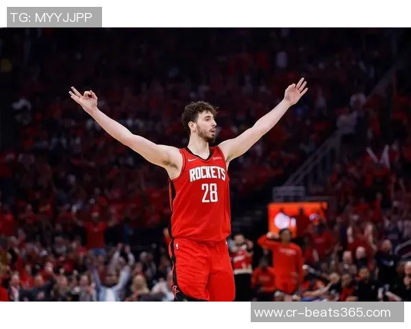 考辛斯称赞申京实力强大但火箭仍需提升控卫位置并合理利用KD的进攻能力